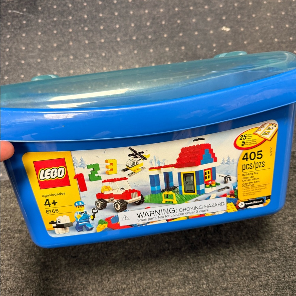 LEGO Blue Bucket 405-Piece Classic Building Set